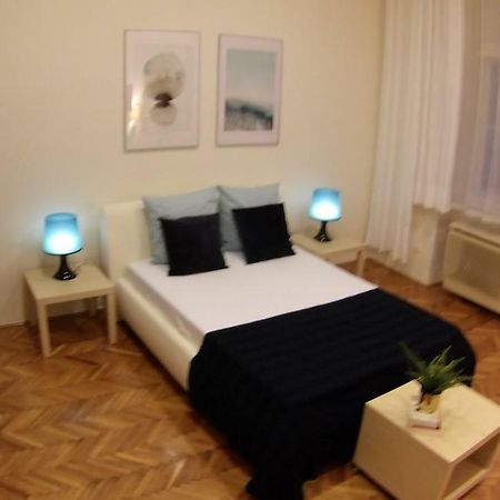 Opera Dream Apartment Budapest Eksteriør billede